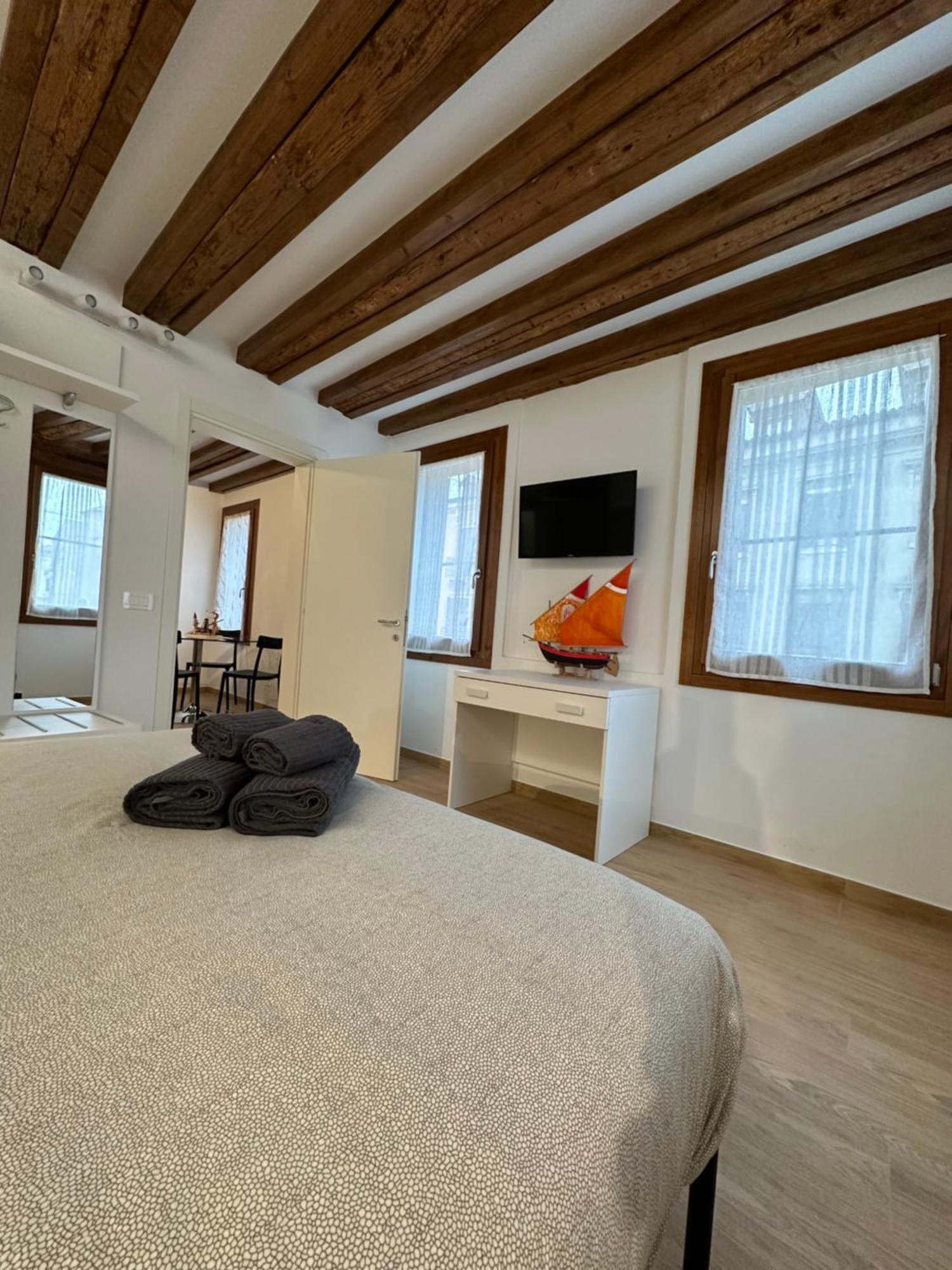 Apartamento Sora Al Ponte Chioggia Exterior foto